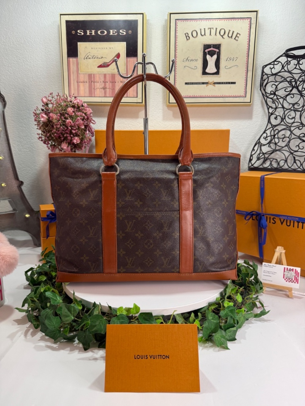 LOUIS VUITTON LARGE MONOGRAM FRENCH TOTE! - Picture 7 of 17